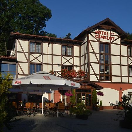 Hotel Camelot Щавно-Здруй Екстериор снимка